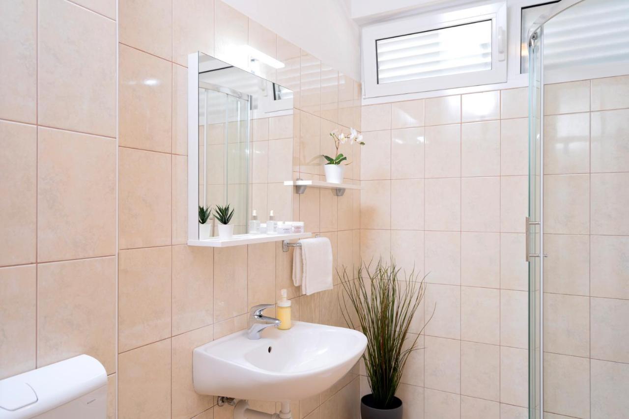 Novak Guesthouse - Zf Hvar Hvar Town Exterior photo